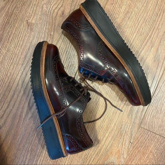 Clarks Teadale Maira Oxfords in Genuine Maroon Patent Leather - Picture 7 of 12